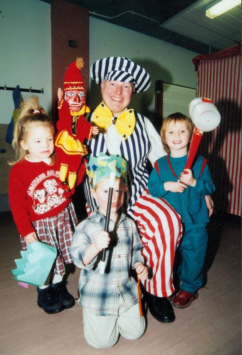 Martin entertaining children at a party