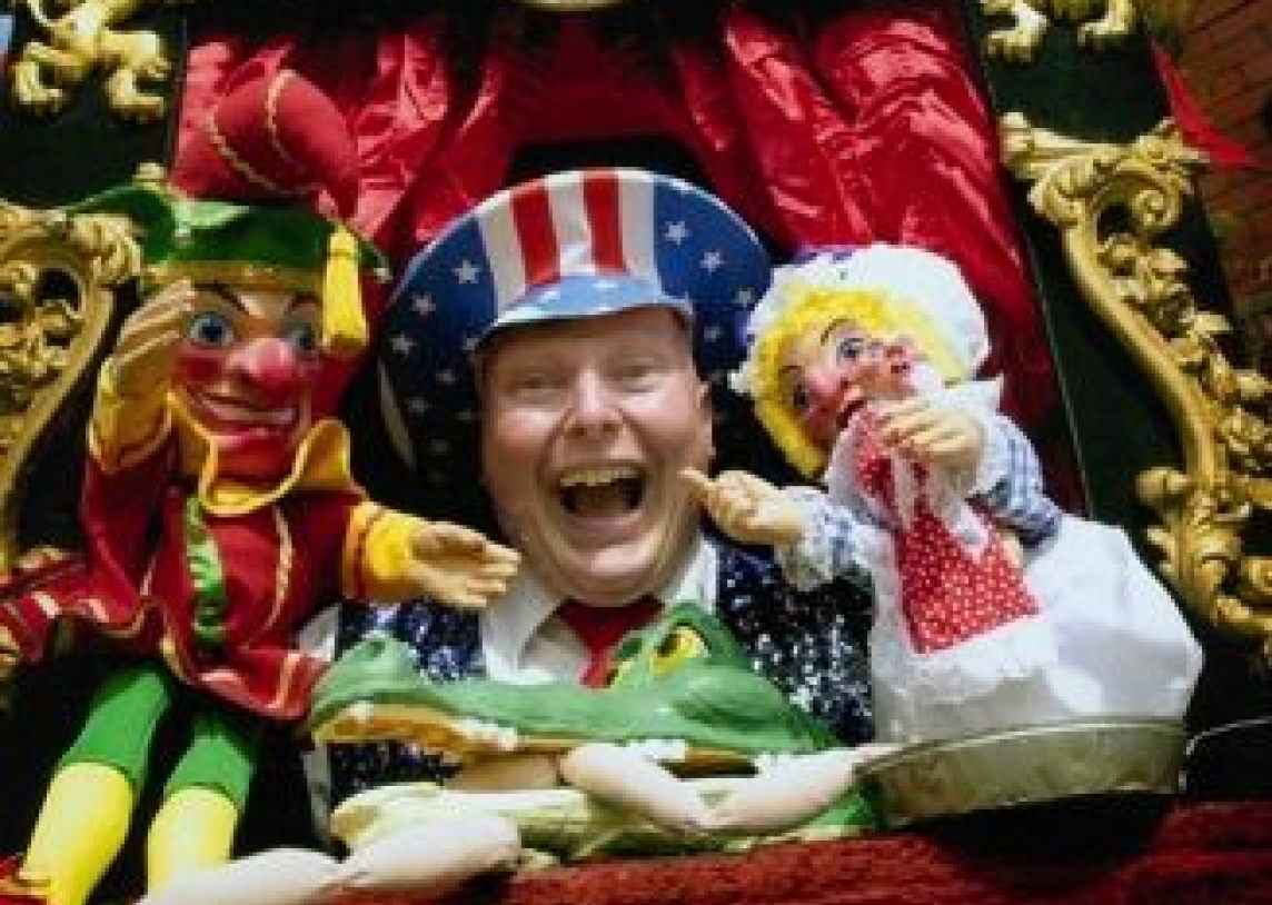 Punch and Judy at the Seaside article on EU Contemporary Puppetry Critical Platform